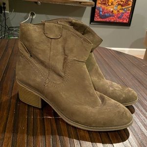 Brown Short Heeled Boots
